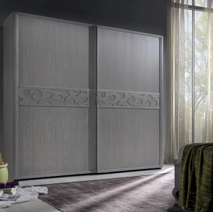 Armadio con ante scorrevoli Icon IM4487 in legno con intaglio di Imba Srl
