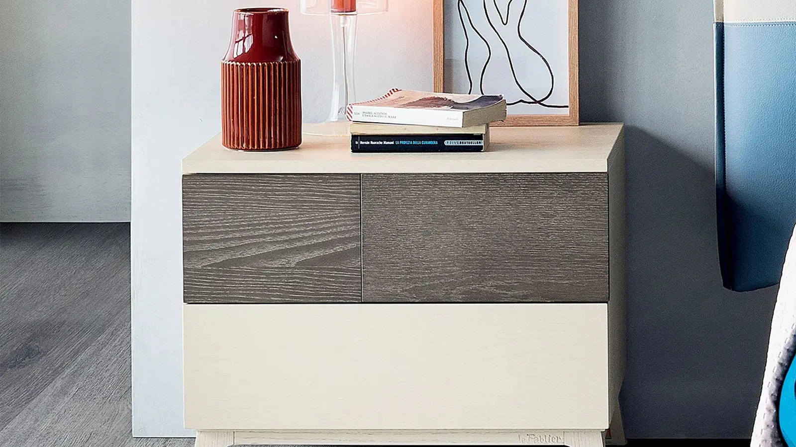 Comodino Citronella in legno laccato di Le Fablier