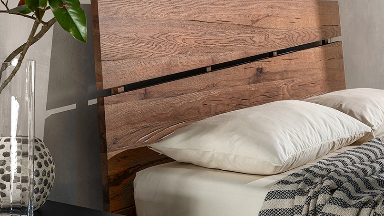 Letto Bogotà in legno di rovere di Le Fablier