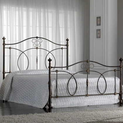 Letto matrimoniale in ferro battuto finitura Nero e Oro Giada di Florentiabed