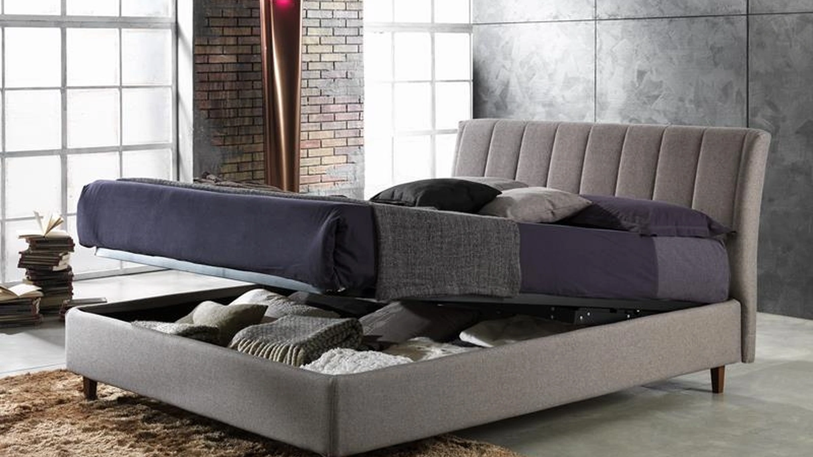 Letto in tessuto imbottito con testiera trapuntata Manon di Hoppla