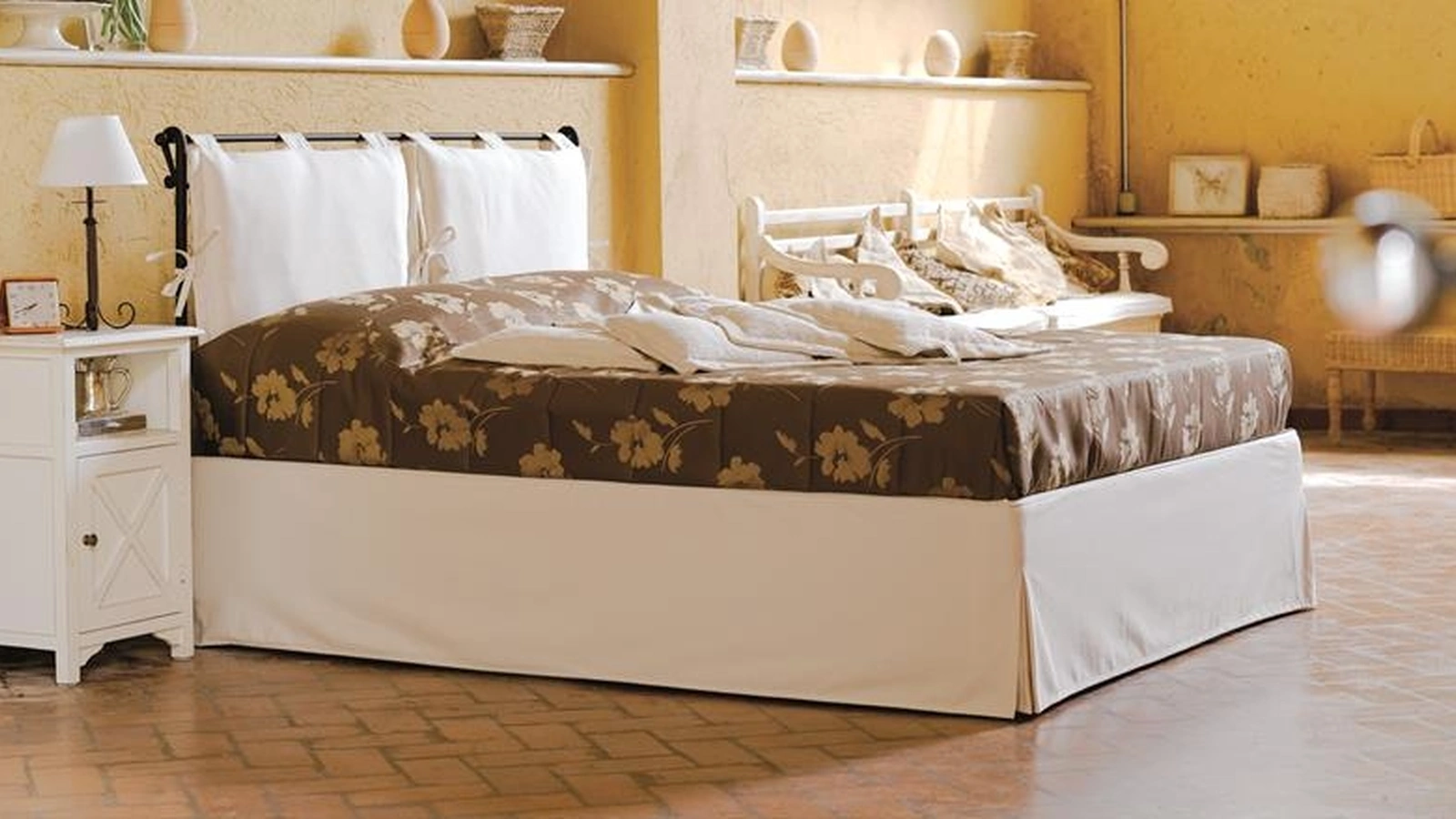 Letto in acciaio verniciato nero Vivere di Hoppla