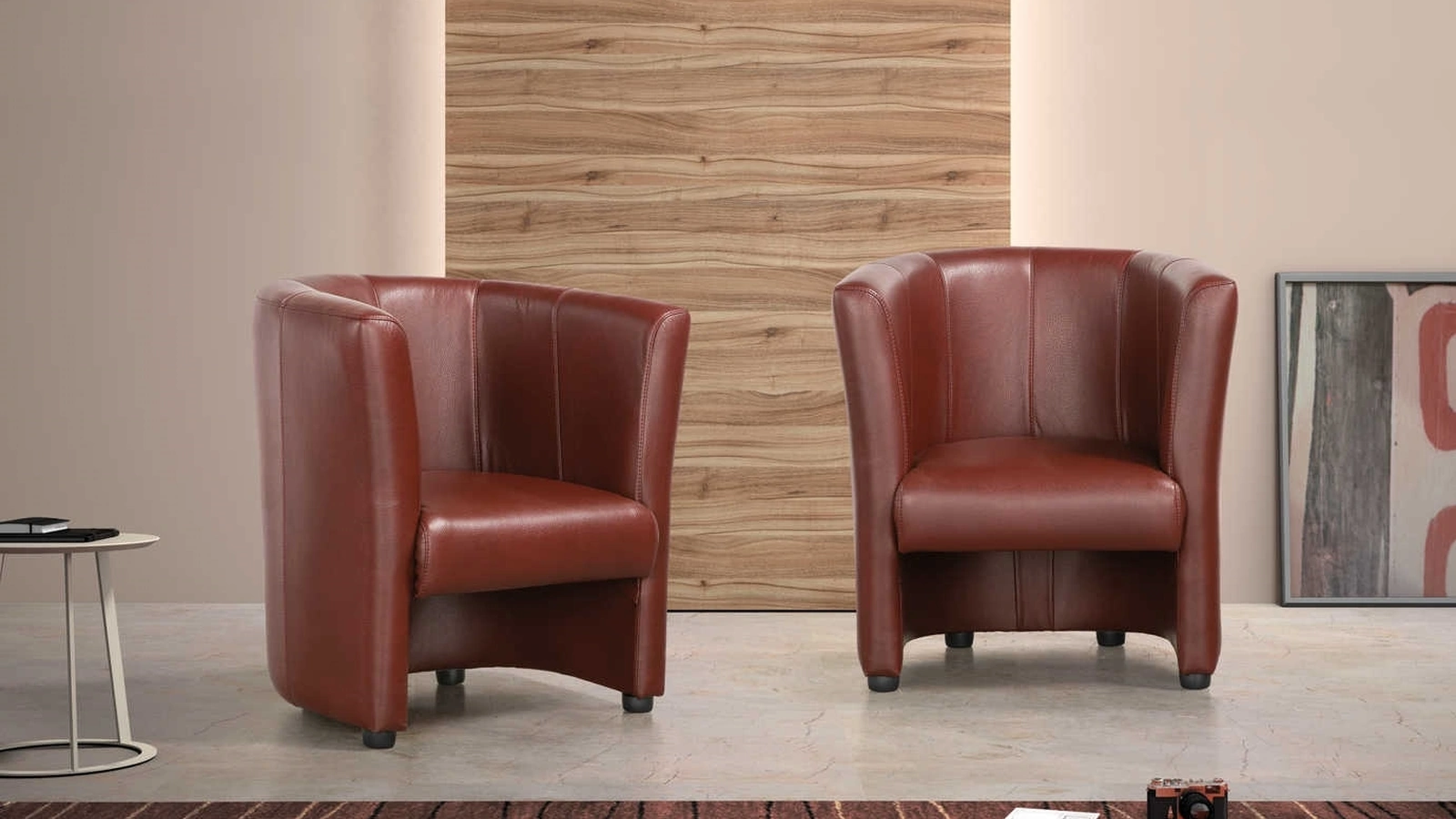 Poltrona in pelle Chanel di Tancredi salotti