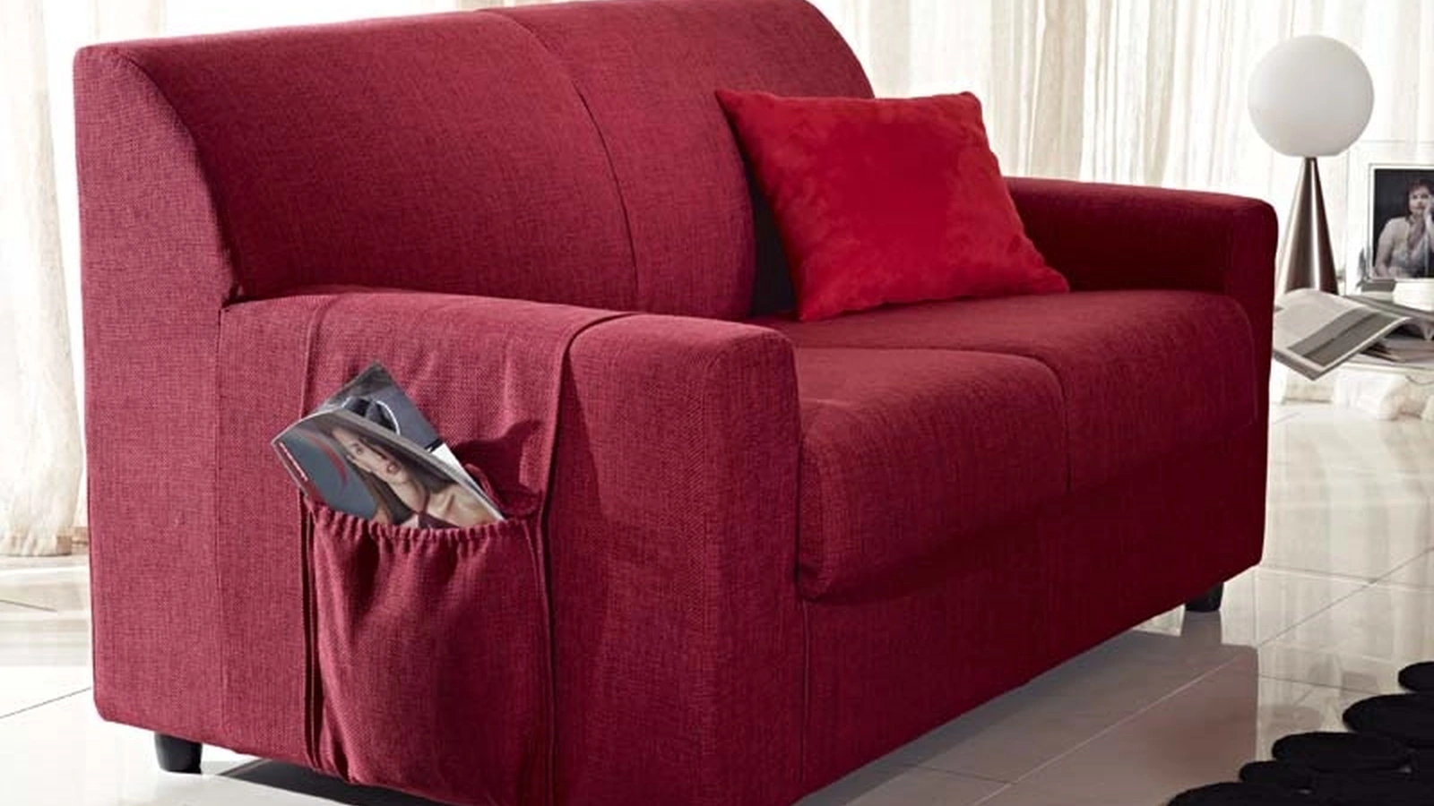 Divano Letto in tessuto con portariviste Saturno di Hoppla