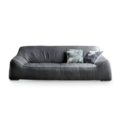 Divano lineare in pelle Vancouver di Devina Nais