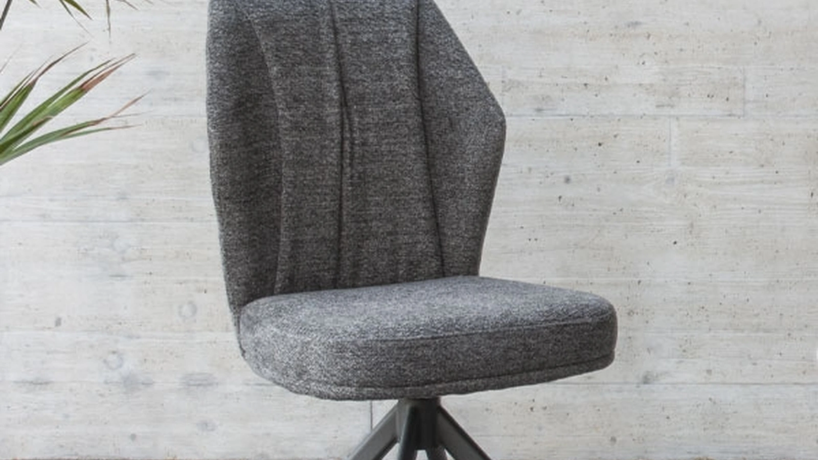 Sedia Mirabel in tessuto imbottito di Altacom