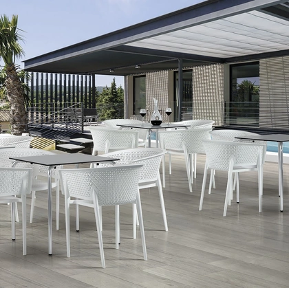 Sedia impilabile Urban Style SD71 in polipropilene di Imba Srl