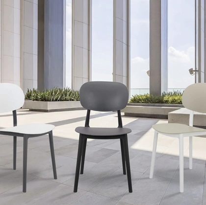 Sedia impilabile Urban Style SD81 in polipropilene di Imba Srl