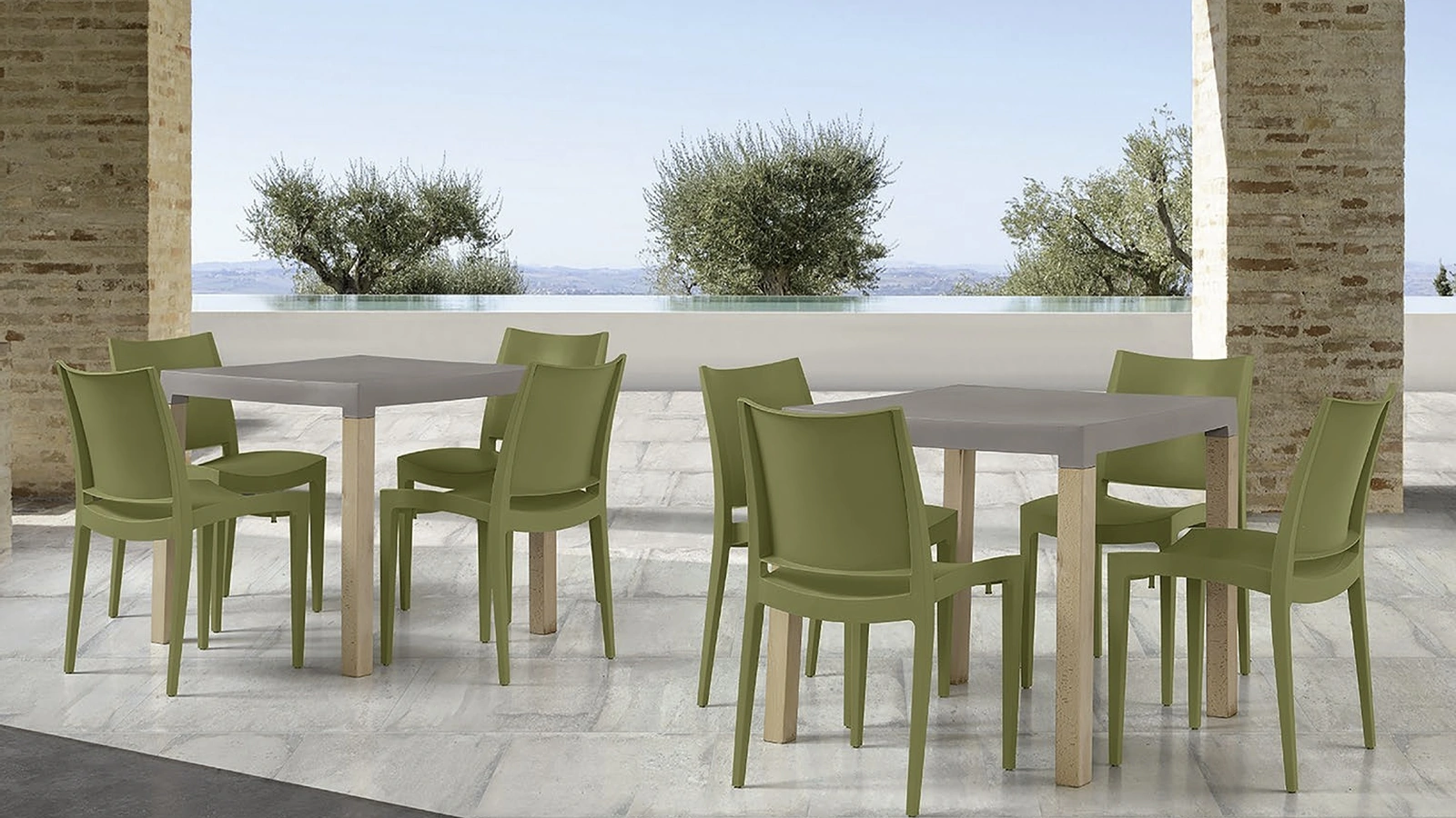 Sedia impilabile Urban Style SD82 in polipropilene di Imba Srl