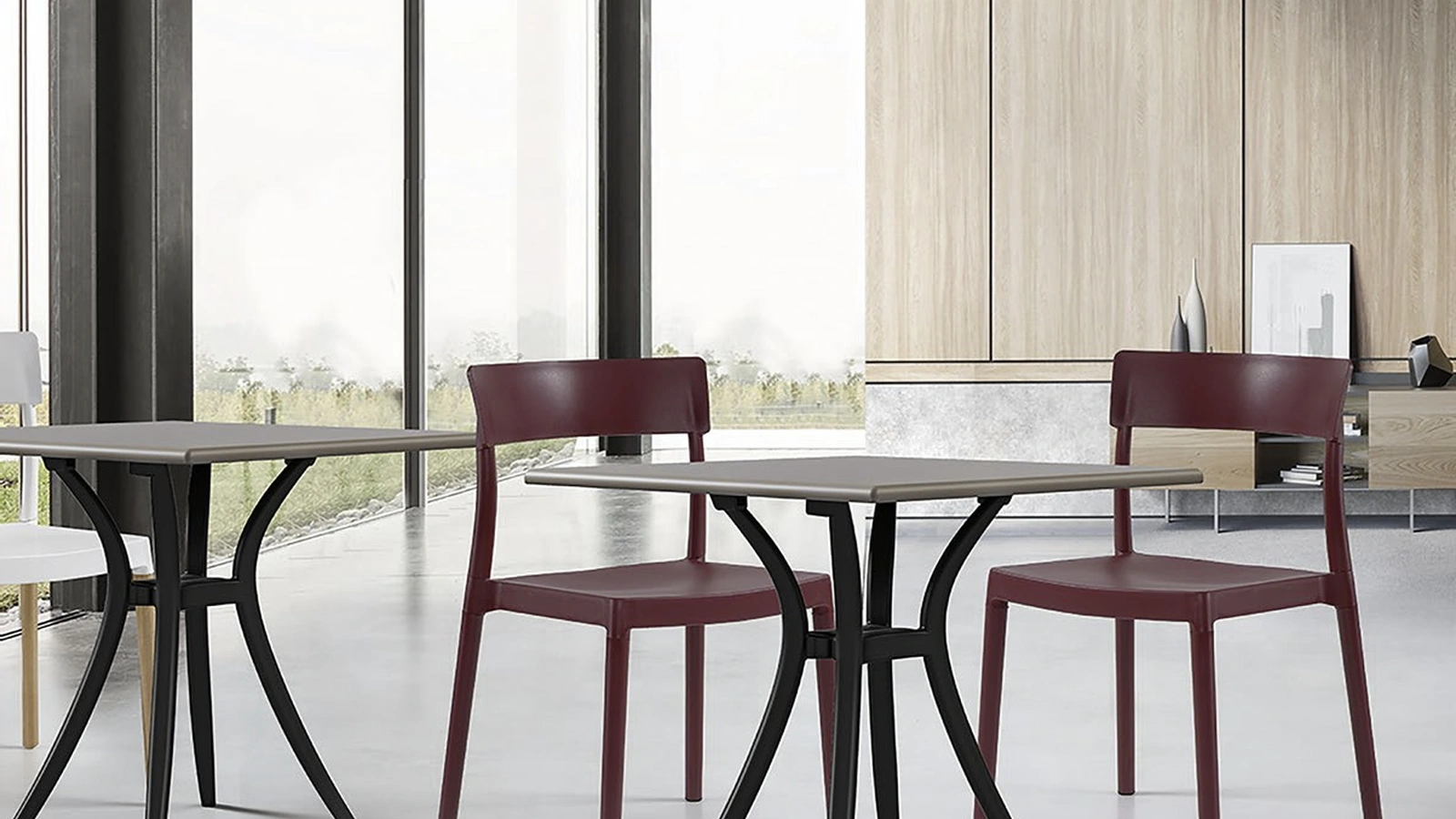 Sedia impilabile in polipropilene Urban Style SD83 di Imba Srl