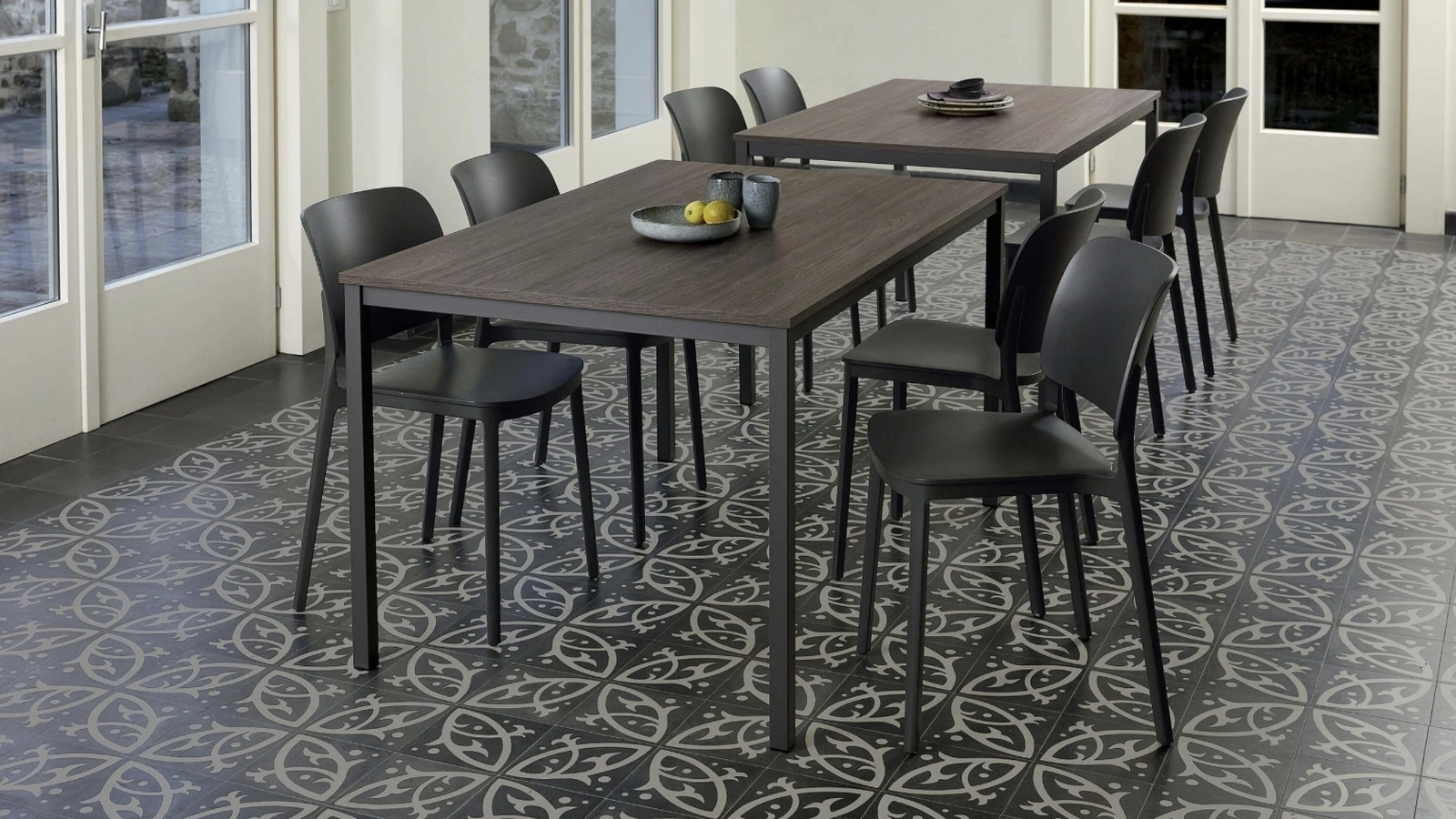 Tavolo quadrato Bios di Ingenia