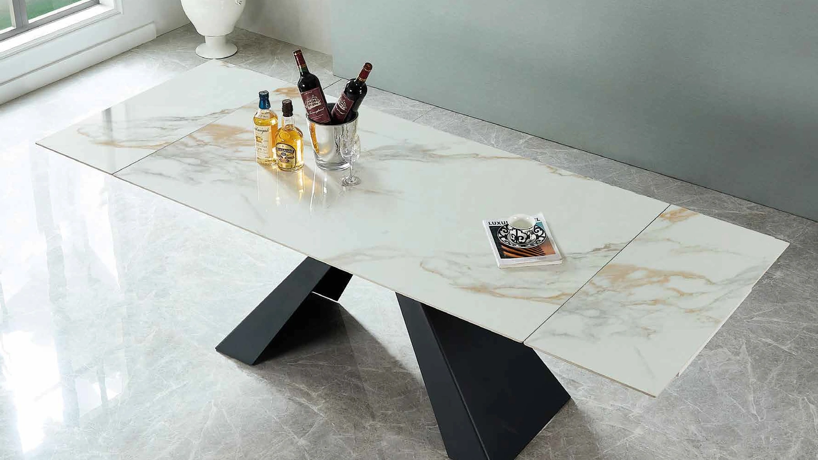 Tavolo Easy 2|4 IC350 in pietra sinterizzata di Imba Srl