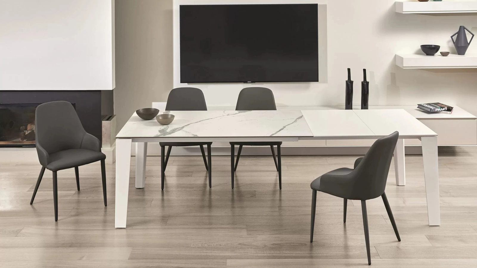 Tavolo allungabile Winny in ceramica supermarmo di Ingenia