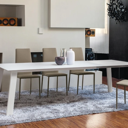 Tavolo allungabile Kalua in Cristallo di Ingenia