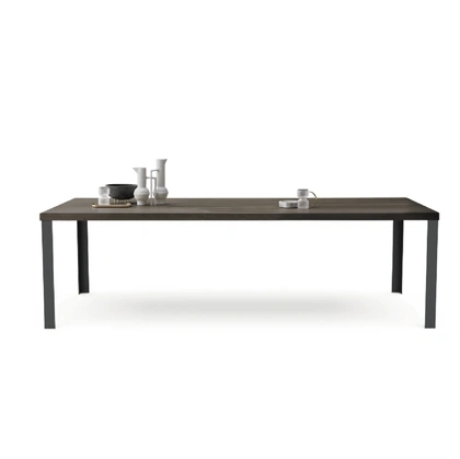 Tavolo Piano Wood di Devina Nais