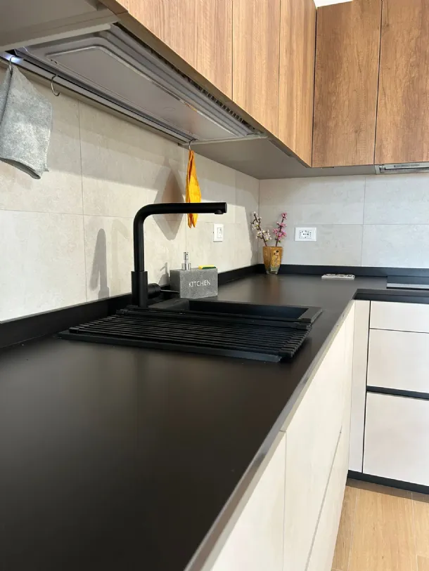  Cucina Stosa Infinity materico calce rovere nodato